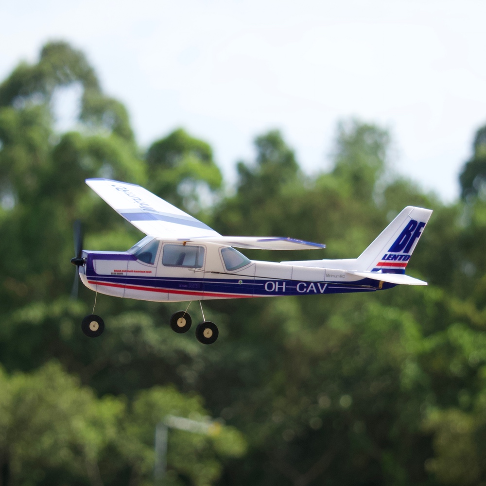 Kids Outdoor Car - MinimumRC Xanh Dương Cessna152 Sải Cánh
